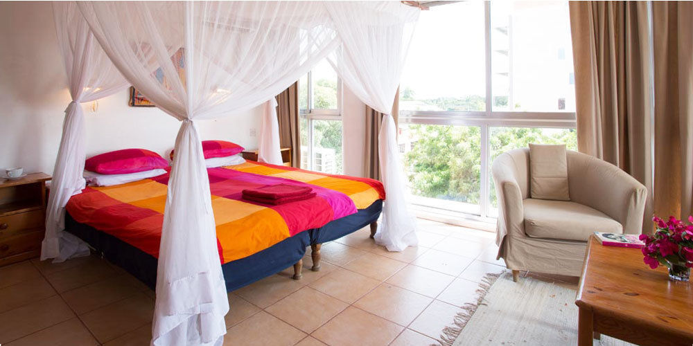 Q-Bar & Guesthouse Dar es Salaam Esterno foto